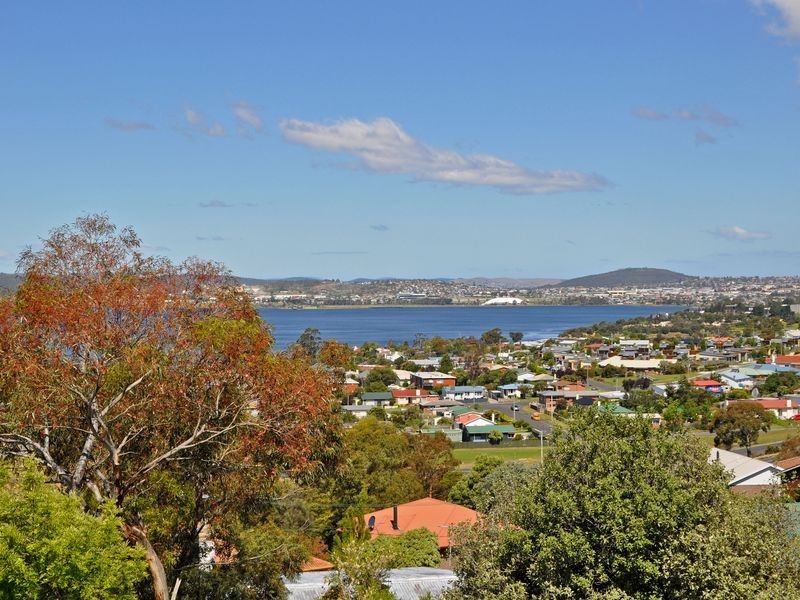 9 Dalgety Street, Claremont TAS 7011