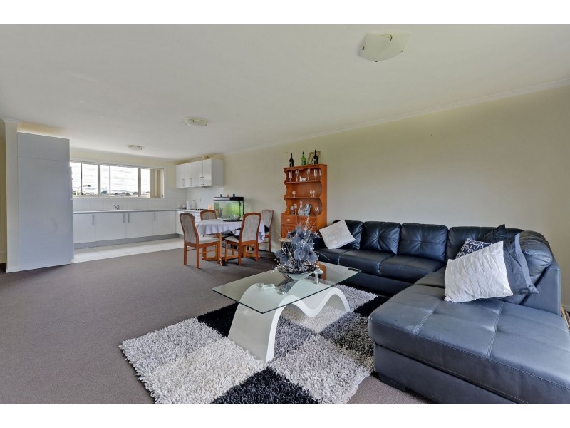 Unit 2/6 Birubi Place, Herdsmans Cove TAS 7030
