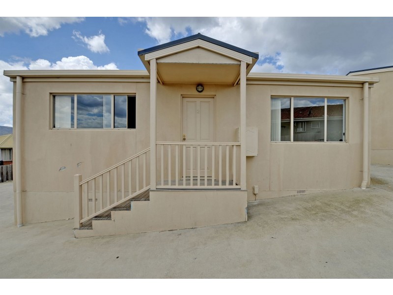 Unit 2/6 Birubi Place, Herdsmans Cove TAS 7030