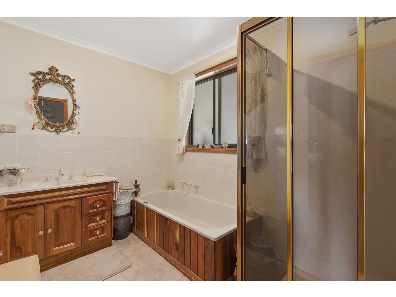 12 Ticknell Street, Ouse TAS 7140