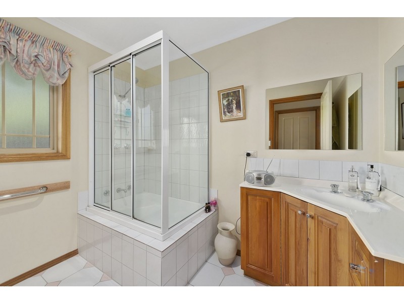 1A Sharron Drive, Granton TAS 7030