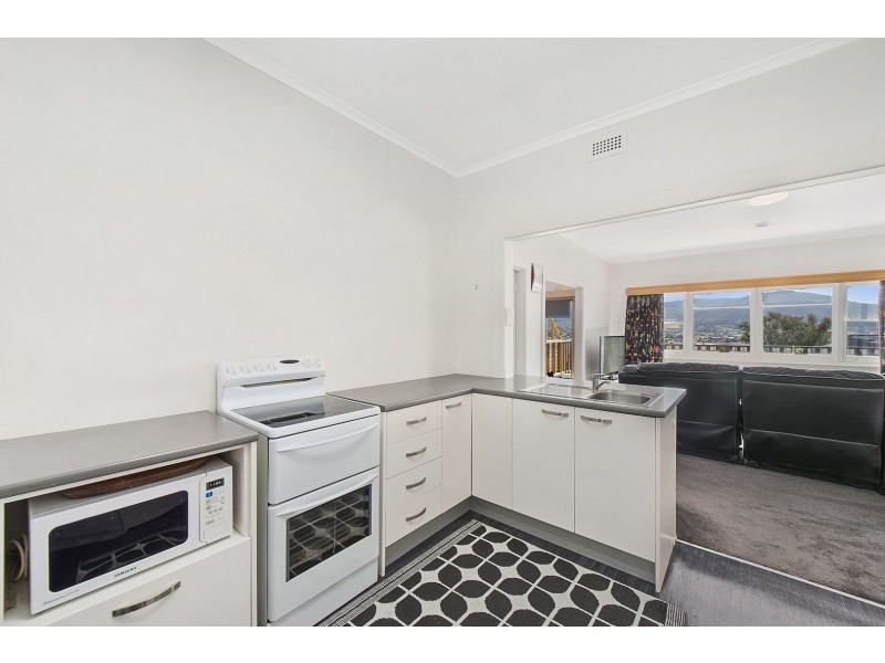 112 Lennox Avenue, Lutana TAS 7009