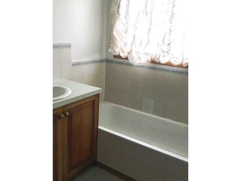 2/19 Daylesford Road, Glenorchy TAS 7010