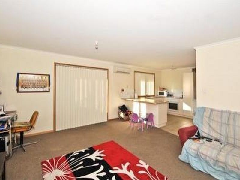 2/4-6 Bellette Place, Chigwell TAS 7011