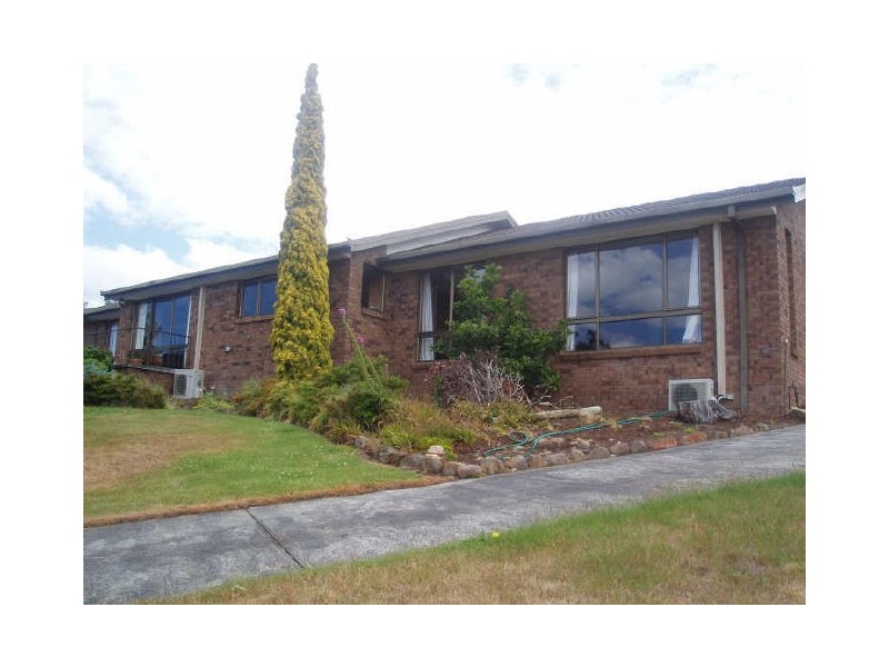 21 Officer Street, Rosetta TAS 7010