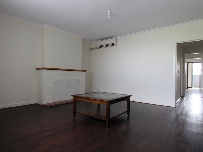 Unit 2/2/30 Derwent Park Road, Derwent Park TAS 7009