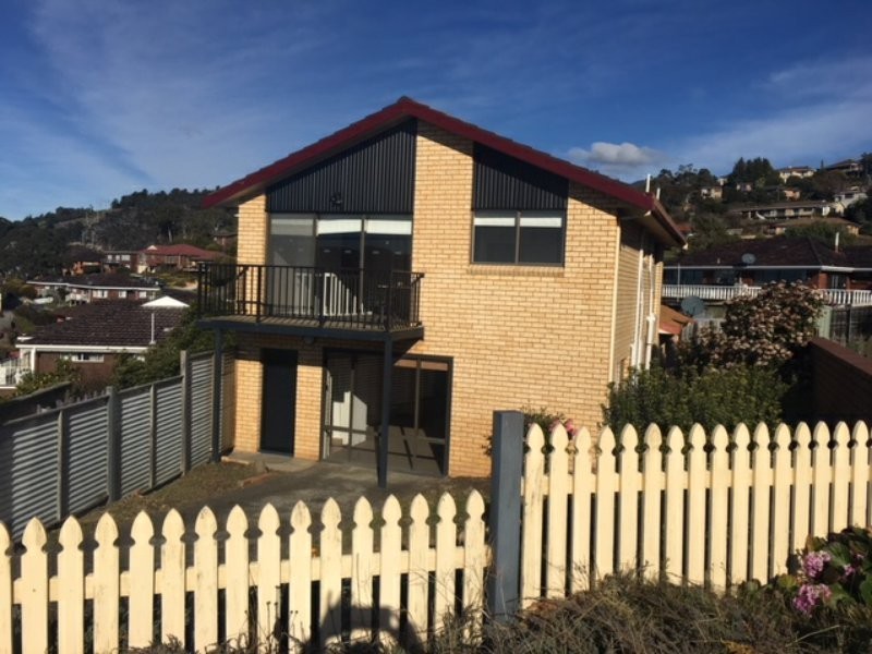 2/5 Peacock Court, Rosetta TAS 7010