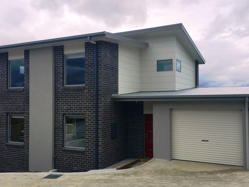 1/17B Camden Crescent, Moonah TAS 7009