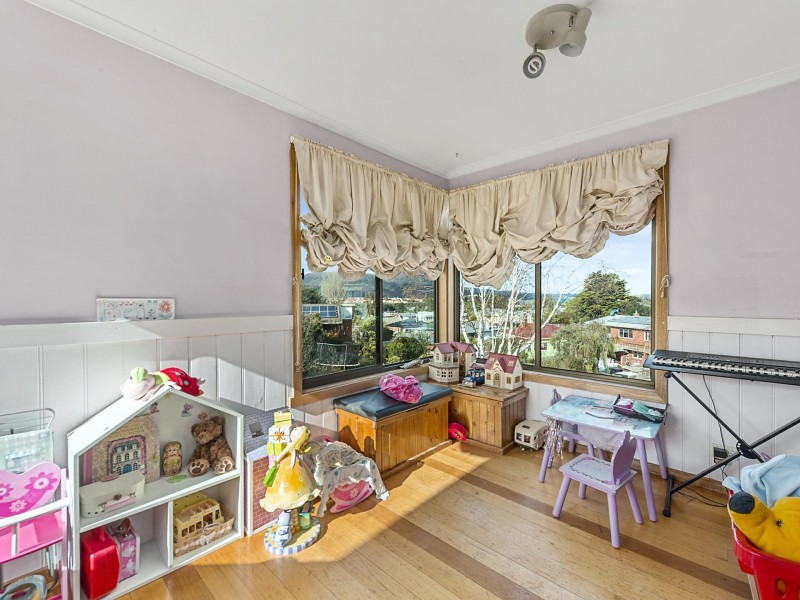 6 Cohen Court, Claremont TAS 7011
