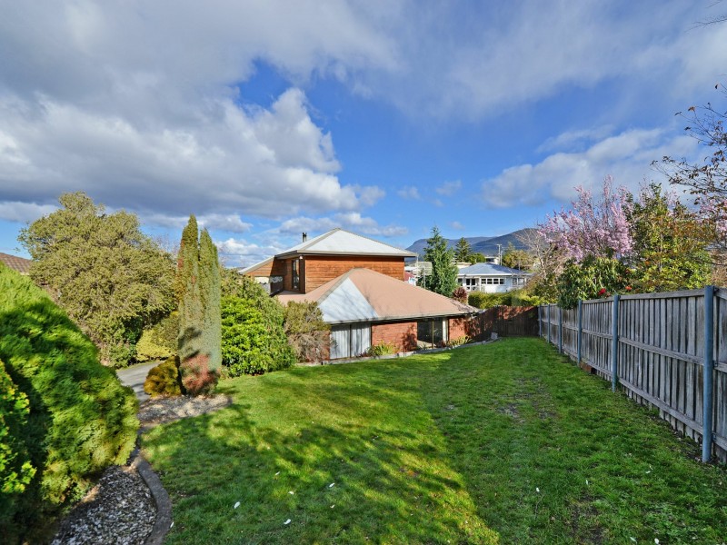 6 Cohen Court, Claremont TAS 7011