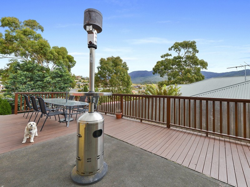13 Brendan Crescent, Austins Ferry TAS 7011