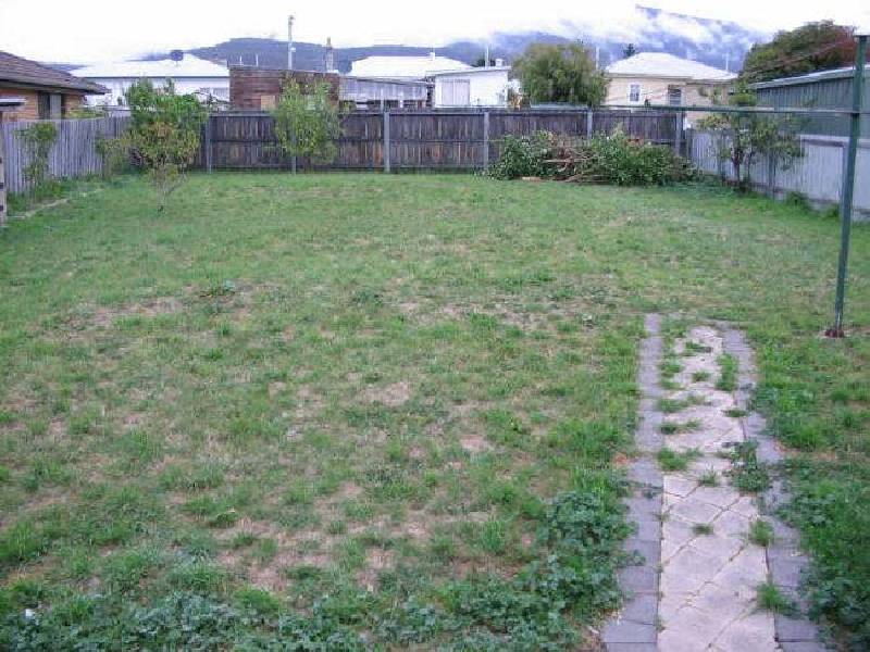 16 Pitcairn Street, Glenorchy TAS 7010