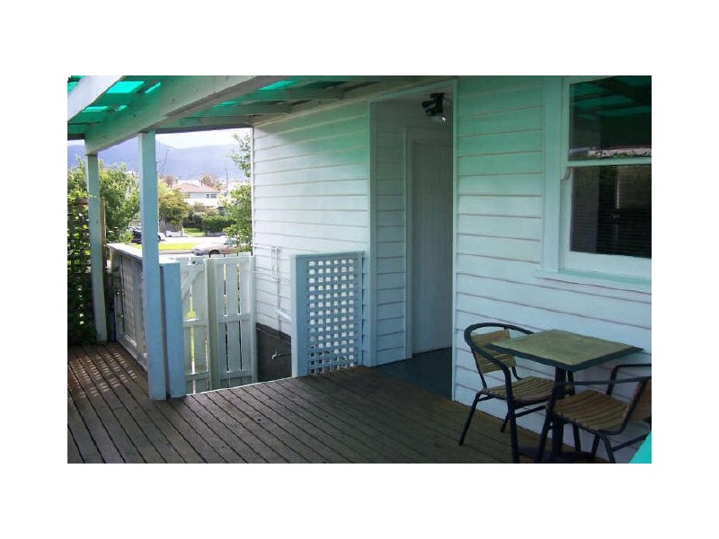 379 Brooker Highway, Lutana TAS 7009
