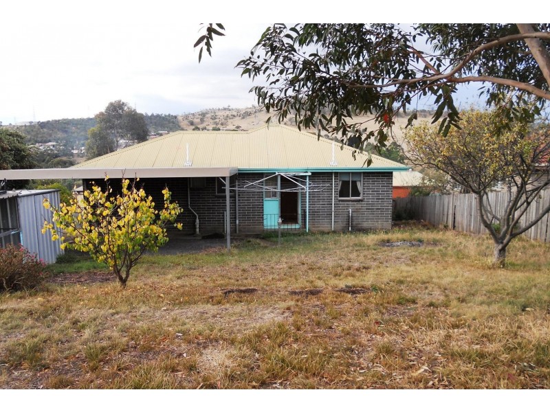 100 Lamprill Circle, Herdsmans Cove TAS 7030
