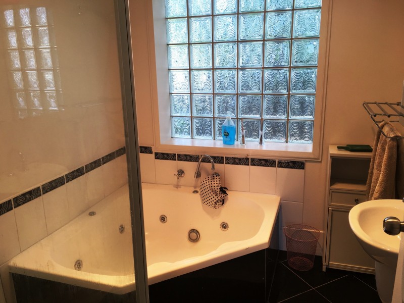 423 Brooker Highway, Moonah TAS 7009