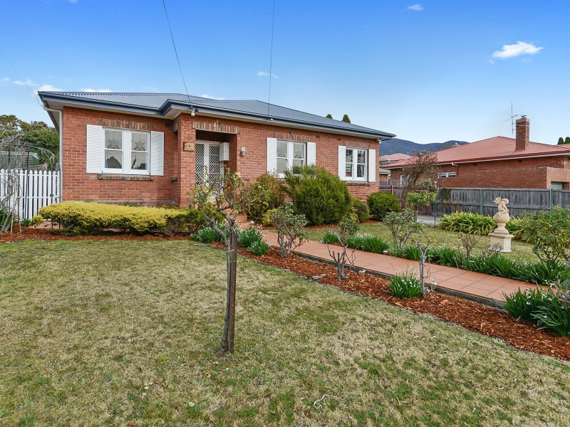 32 Pedder Street, New Town TAS 7008