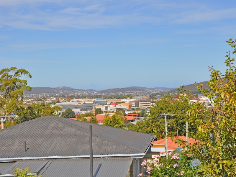 77 Leonard Avenue, Moonah TAS 7009