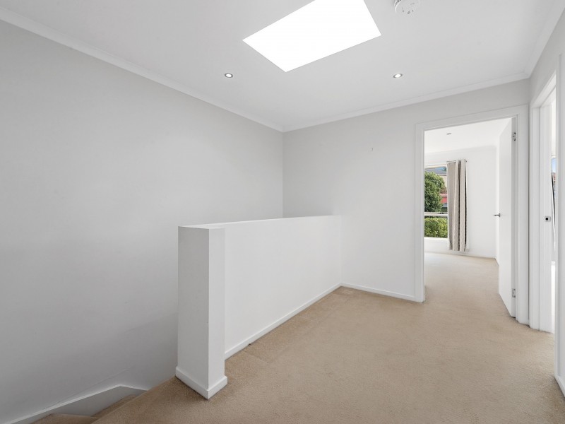 8/4 Nagle Place, Glenorchy TAS 7010