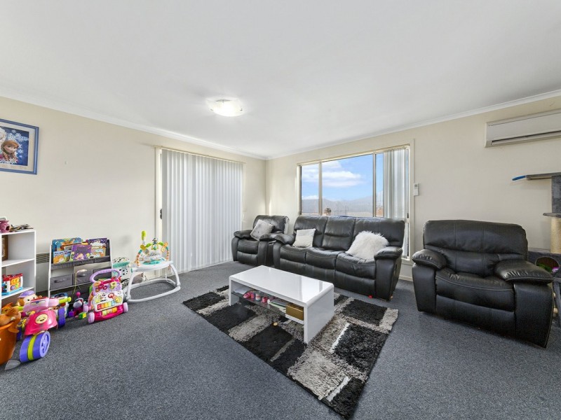 Unit 2/3 Mayfield Crescent, Bridgewater TAS 7030
