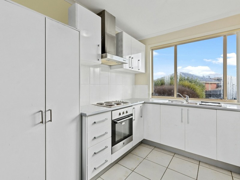 Unit 2/3 Mayfield Crescent, Bridgewater TAS 7030