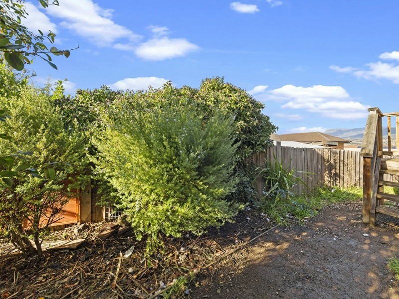 Unit 2/3 Mayfield Crescent, Bridgewater TAS 7030