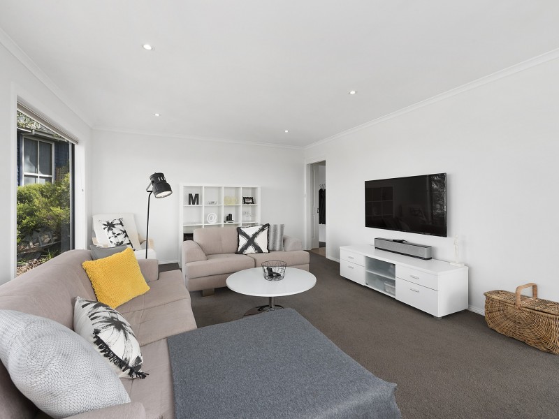 68 Hillcrest Road, Tolmans Hill TAS 7007