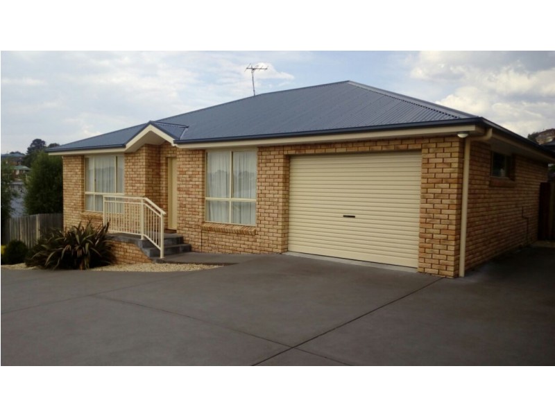 Villa 1/40 Jacques Road, Granton TAS 7030