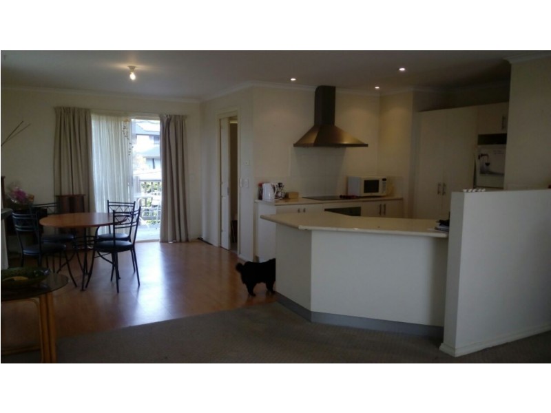 Villa 1/40 Jacques Road, Granton TAS 7030