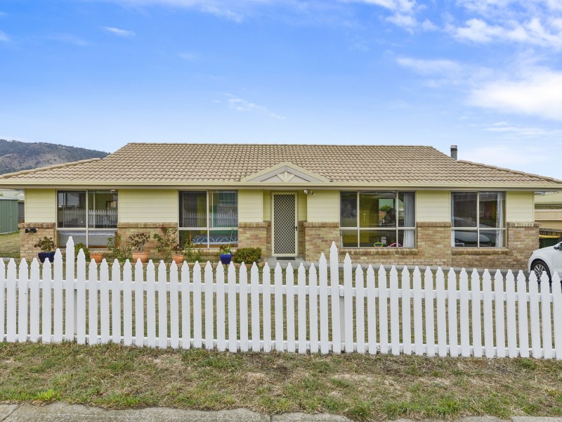 9 Fouche Avenue, Old Beach TAS 7017