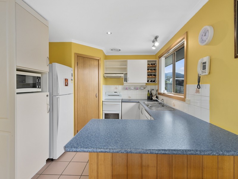 9 Fouche Avenue, Old Beach TAS 7017