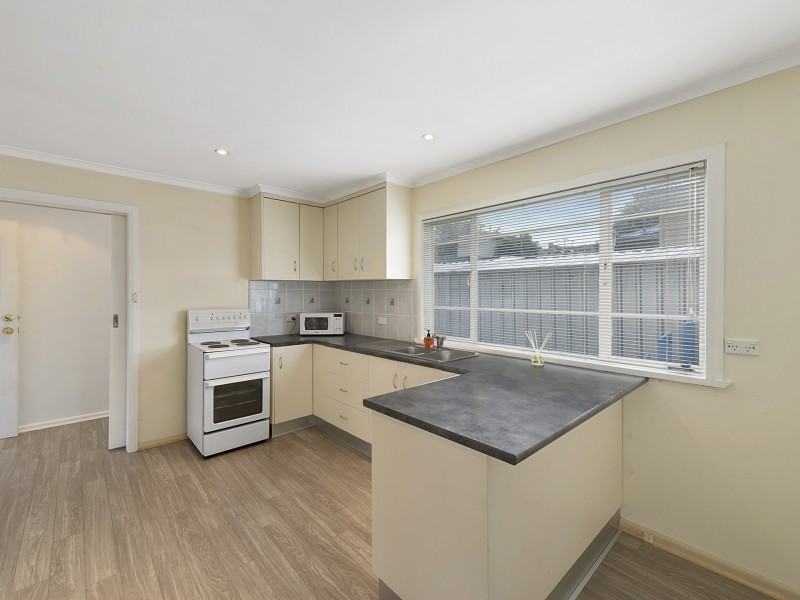 32 Renfrew Circle, Goodwood TAS 7010