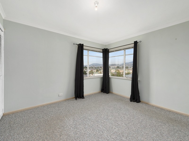 32 Renfrew Circle, Goodwood TAS 7010