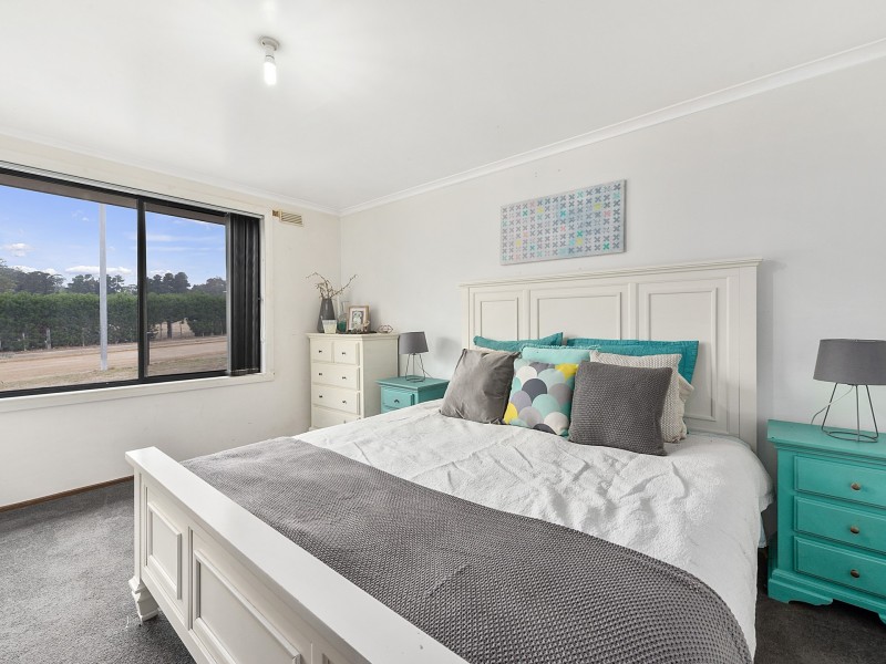 258 Back River Road, New Norfolk TAS 7140