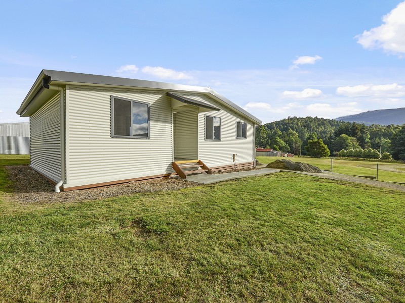 11 Hydro Street, Maydena TAS 7140