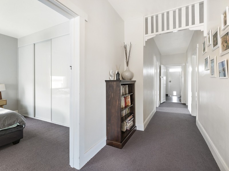 15 Cuthbert Avenue, Lenah Valley TAS 7008