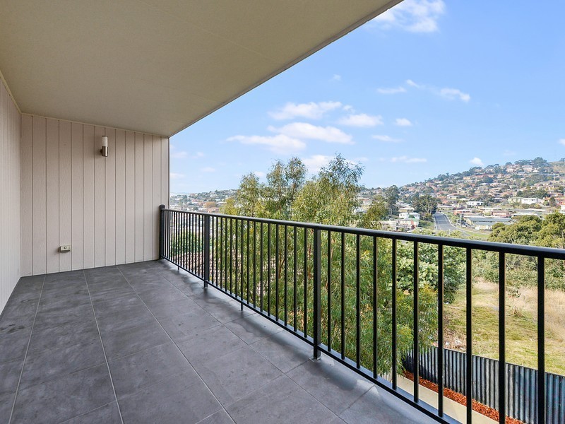 7/4 Nagle Place, Glenorchy TAS 7010