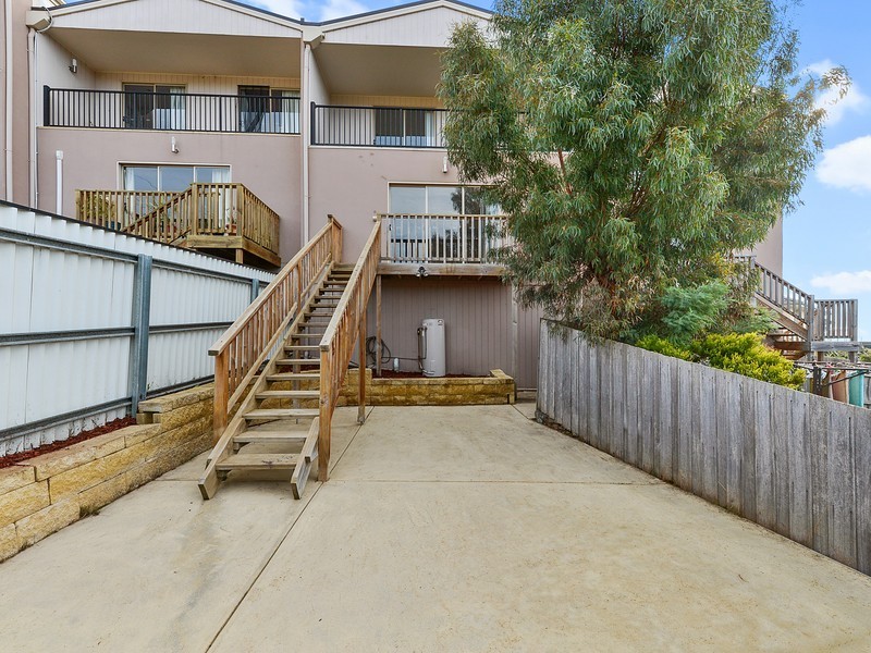 7/4 Nagle Place, Glenorchy TAS 7010