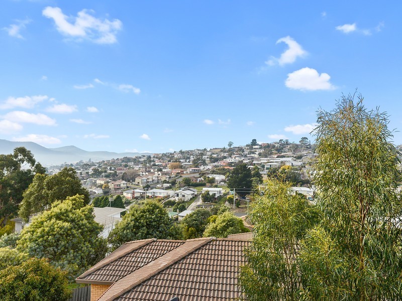 7/4 Nagle Place, Glenorchy TAS 7010