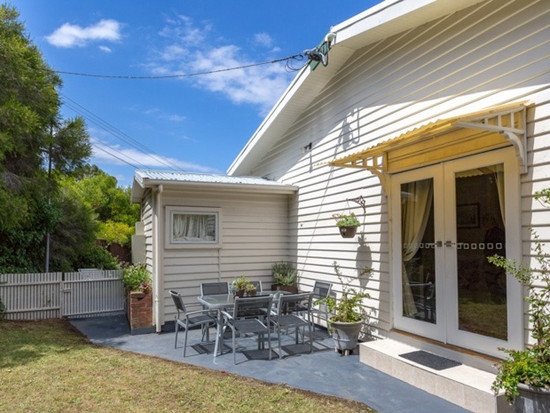 20 Girrabong Road, Lenah Valley TAS 7008