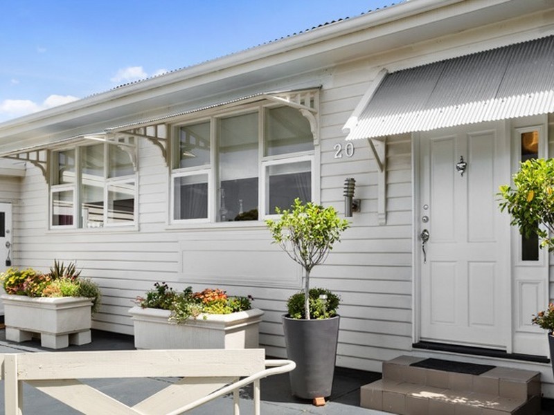 20 Girrabong Road, Lenah Valley TAS 7008