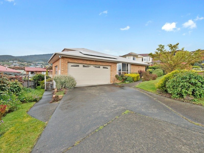 29 Chardonnay Drive, Berriedale TAS 7011