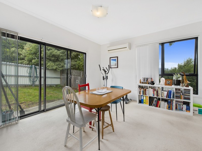 1/4 Nagle Place, Glenorchy TAS 7010