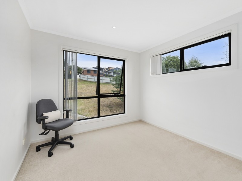 1/4 Nagle Place, Glenorchy TAS 7010