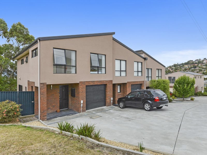 1/4 Nagle Place, Glenorchy TAS 7010