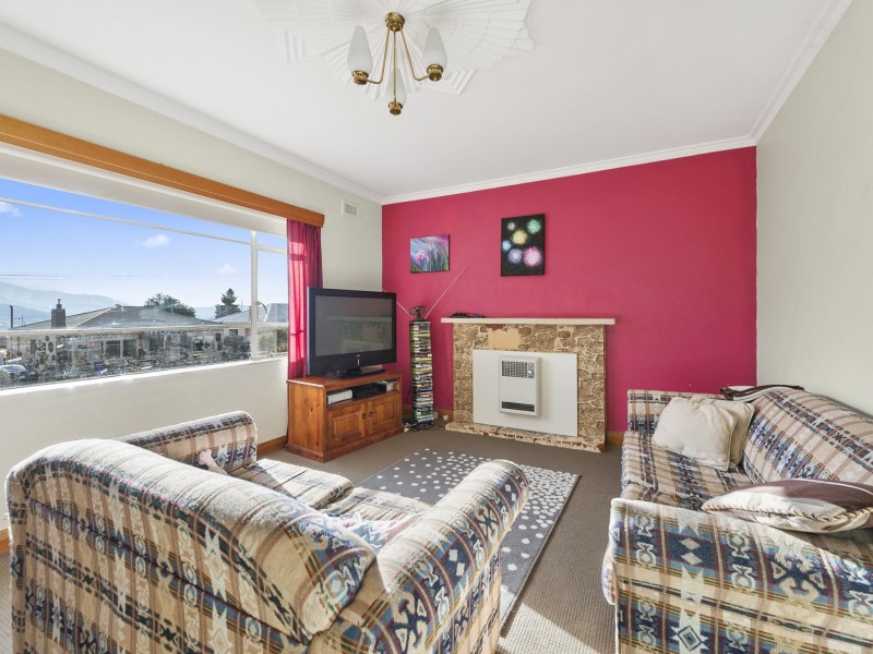 9 Sherwood Road, West Moonah TAS 7009