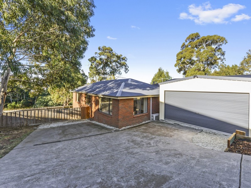 17 Boondar Street, Chigwell TAS 7011