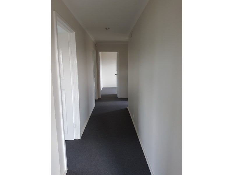 4 Clayton Drive, Herdsmans Cove TAS 7030