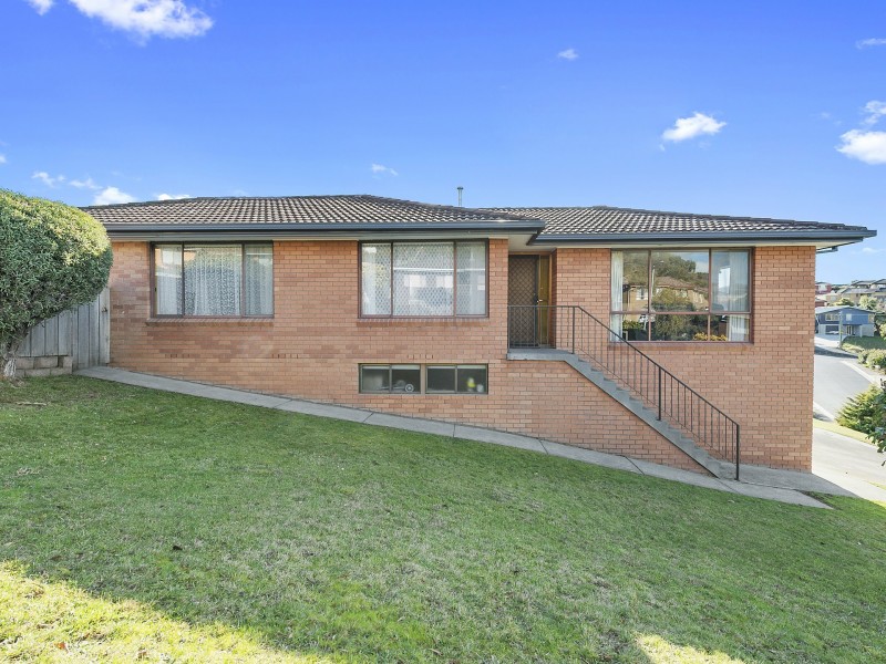 31 Garfield Road, Glenorchy TAS 7010