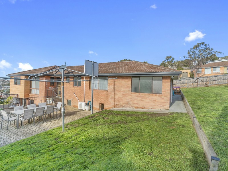 31 Garfield Road, Glenorchy TAS 7010