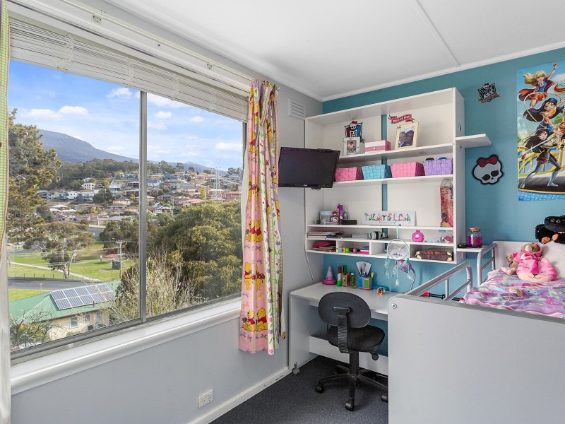 32 Milburn Place, Glenorchy TAS 7010